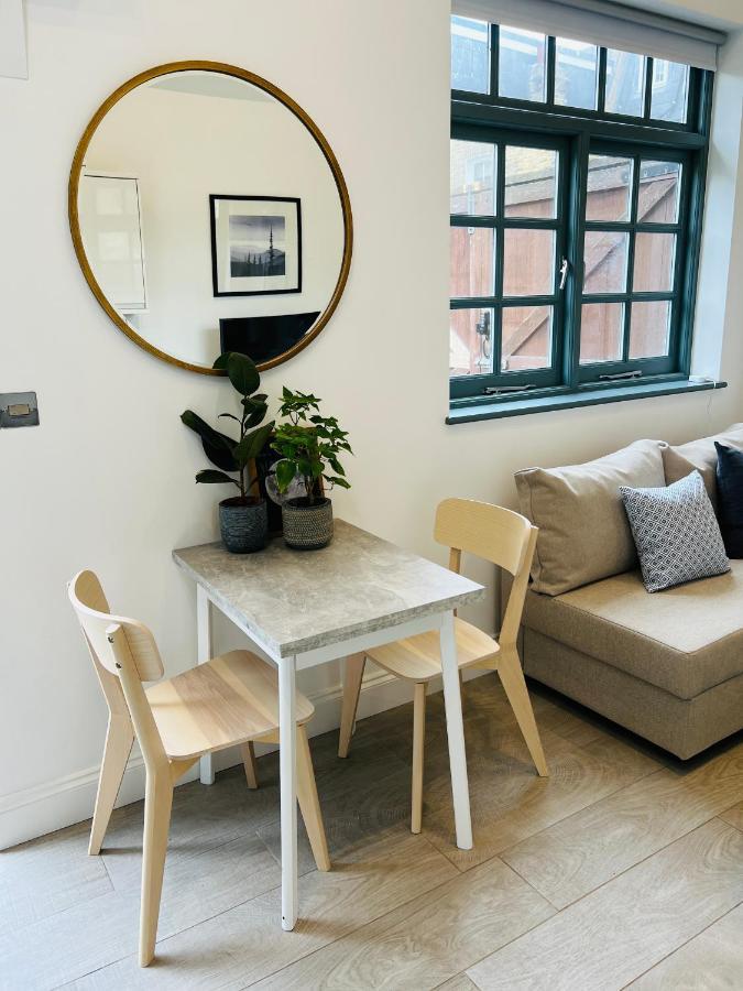 Forge Cottage - Pretty 1 Bedroom Cottage With Free Off Street Parking London Ngoại thất bức ảnh